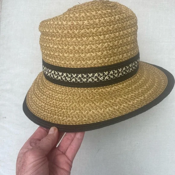 Eric JavitsStraw Hat